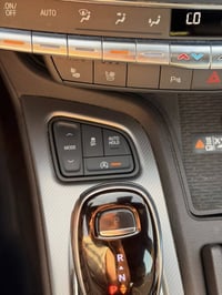 كديلاك CT5 V6  موديل. 2022 ماشيه. 26 الف السياره جديده بدون نقص  فول م...