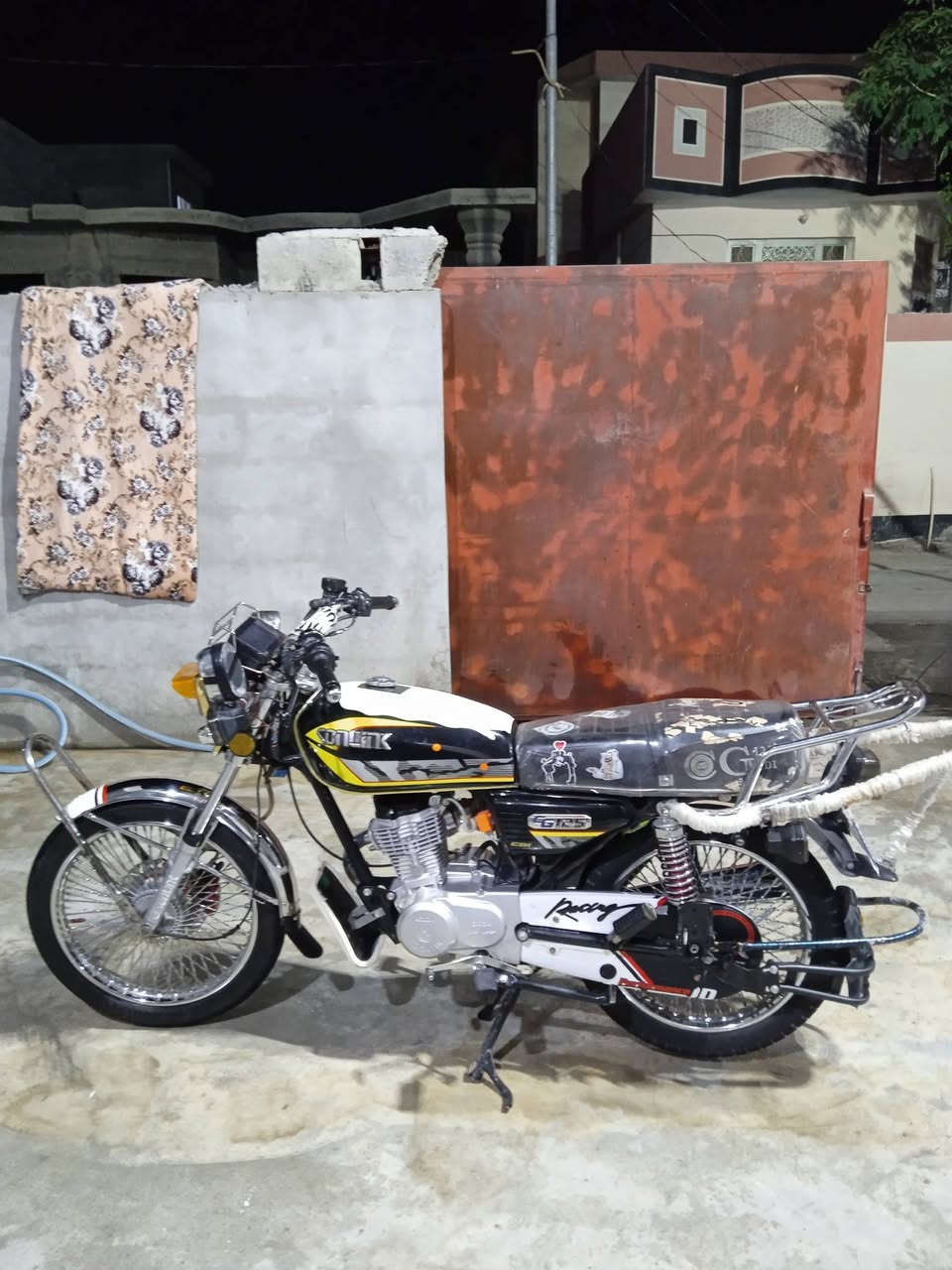 السلام عليكم للبيع سونك موديل 2024شكل  دراجه نضيفه مكفوله شلعه معدل فول كهربأيات كلشي شغال اي نقص مابيها  نضافه شوف عينك السعر خاص مكاني جلولاء شراي اتصل *********** او خاص
