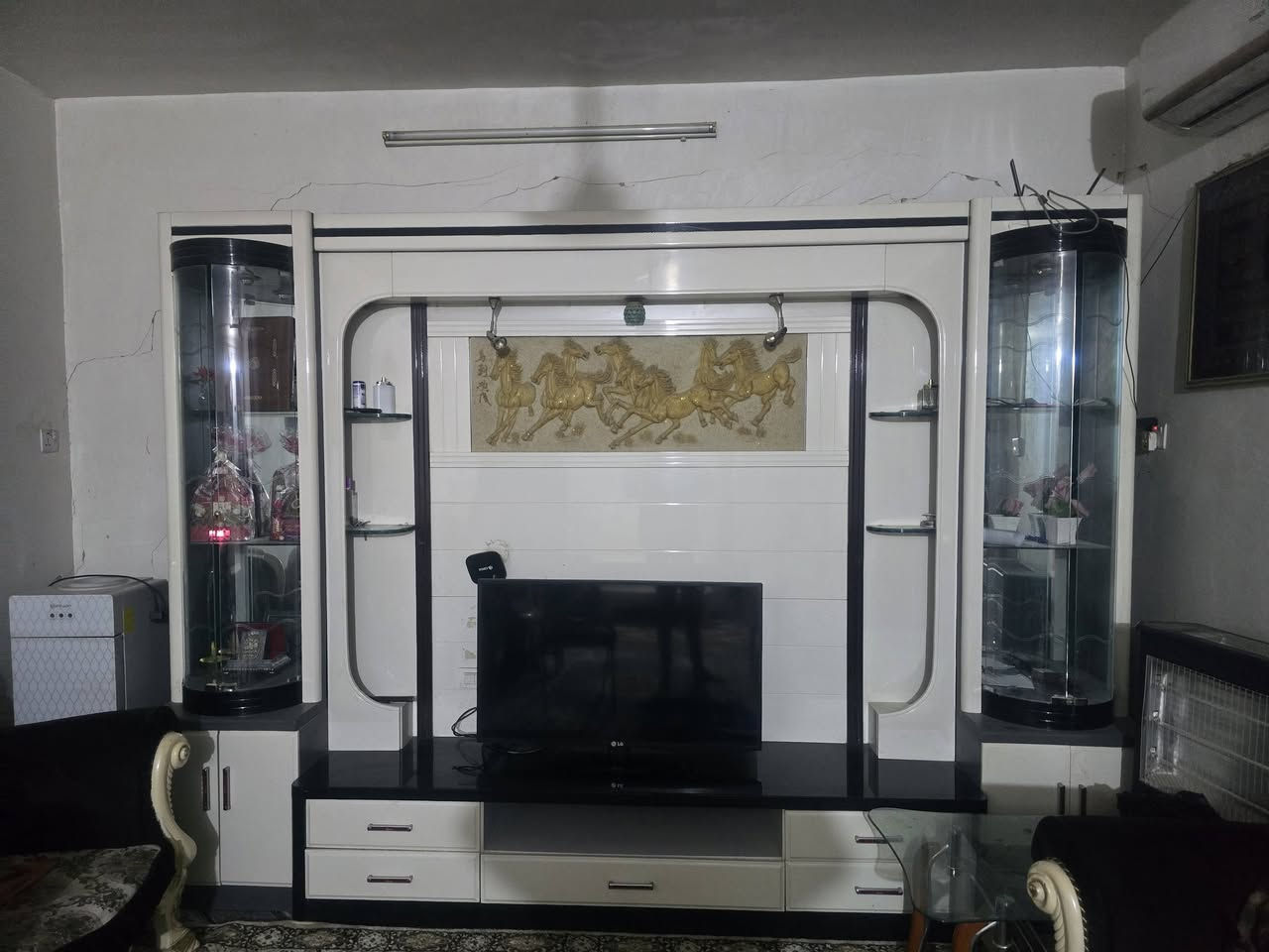 السلام عليكم معرض نضيفه ١٠٠
وثلاجه عشتر ١٠٠
مكاني الزعفرانيه 
***********
