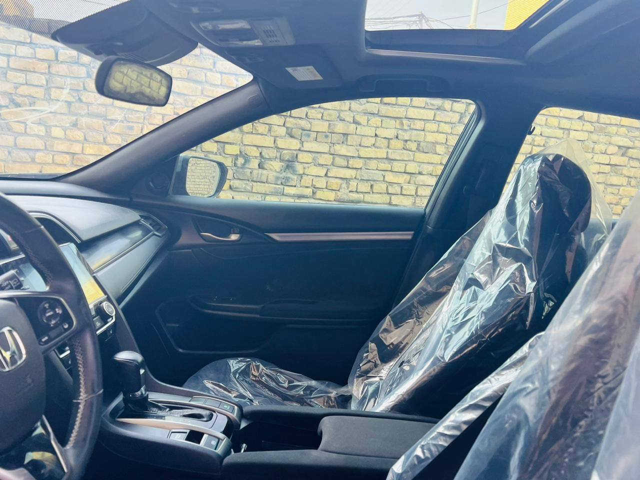 هوندا سفك هاش باك
موديل 2021
لون سمنتي 7الوان مميز
سياره فول لمتت واحد ع واحد 
كفاله عامه تقرير 
فتحه صقف 
كامرات خلفي وجانبي
شاشه كبيره
المكينه 1500 تيربو انسه وضع لبانزين
رقم ذي قار نكليزي مميز 
تلث تحكمات قياده 
كفاله عامه كير ولمكينه نضافه 100 :100
السعر 170 وبيه مجال


**إذا كنت صاحب هذا الإعلان وتريد حذفه لأي سبب، رجاءا أرسل رسالة إلى الدعم الفني**