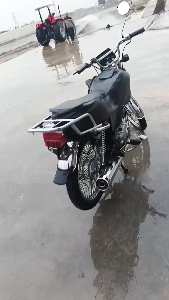 السلام عليكم ماطور للمراوسة حسب الغنعة نظيف محركو مفتوح نشاط فول أربعة گير موديل 220 الي عندو مطور للمراوسة يدزلي صورة خاص


**إذا كنت صاحب هذا الإعلان وتريد حذفه لأي سبب، رجاءا أرسل رسالة إلى الدعم الفني**