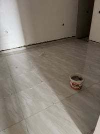 خلفه سيراميك متفرغ حالياً  شرط استلام مهندس للاتصال ٠٧٧١٩٣٩٧٢٩٦