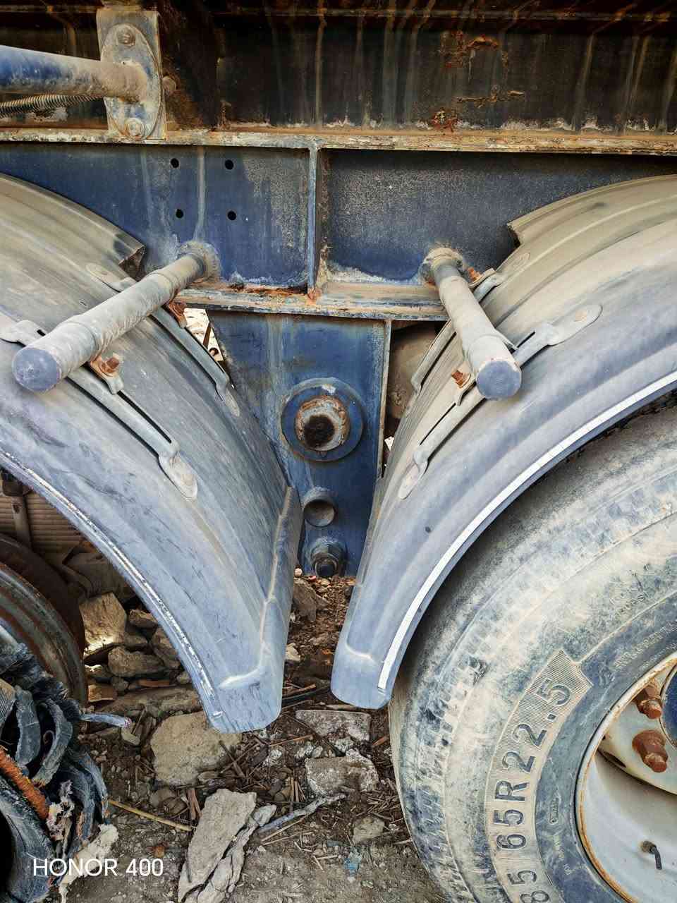 السلام عليكم تانكي للبيع نضيف ويرهم خزان التانكي ألماني جوا شريط صيني أربع فحل دناكير ١٤ 
الموقع - بغداد جرف النداف 
السعر ٤٠$ وبي مجال 
للاستفسار 
***********
***********
