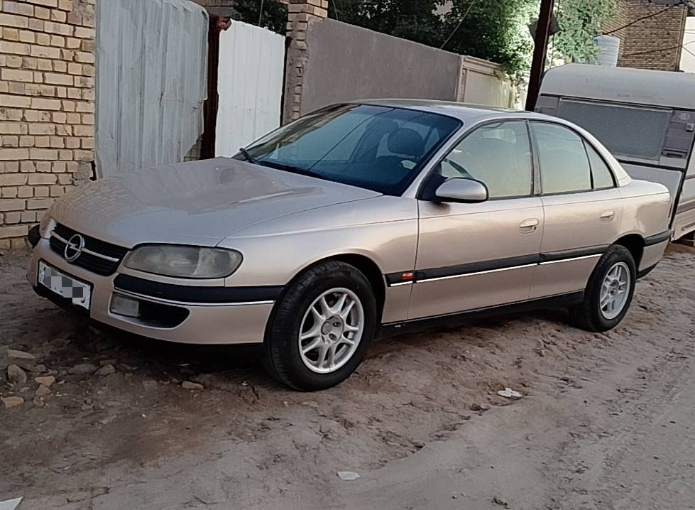 السلام عليكم اوبل اوميكا (بزون) محرك ام القبق الاسود 2000 رقم الانبار مشروع وطني بسمي تخم تاير حداديه جديده باتري جديد مصبوغه عام للجماليه السعر 55 وبيها مجال قليل للاتصال/***********
