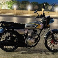 لبيع موديل25 وسعر950 وبي مجال 07811034082