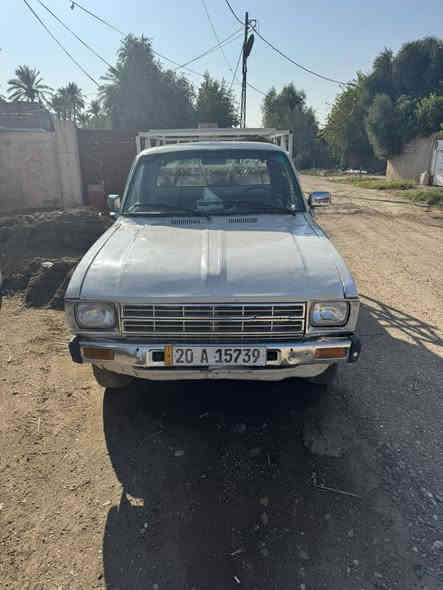 السلام عليكم تويوتا للبيع 
موديل 1982 
مكينة كير شرط لاتنقيص ولا تبخير 
بدون خياس 
صدر جديد 
سنوية بسمنا تحويل بنفس اللحظة 2030. هزة جديدة 
السعر 35 
هاتف ‭0776 166 7762‬
