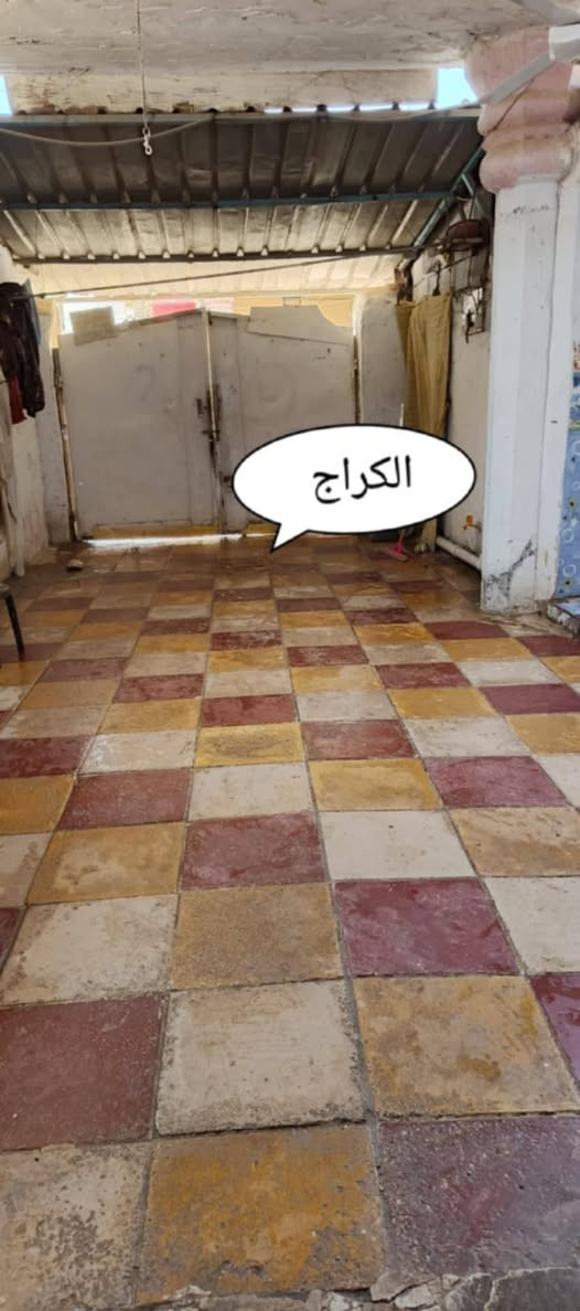 بيت للبيع في بابل تقاطع شريفه خلف معمل بلوك ولاء مساحه 125 متر ركن سعر  55 وبي مجال رقم  صاحب البيت ***********
