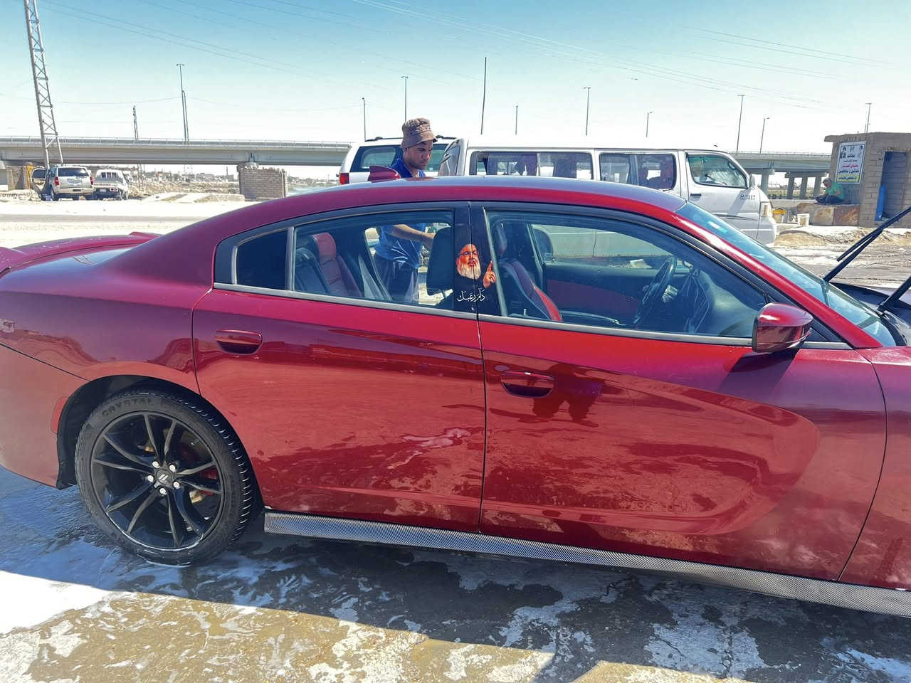 سلام عليكم جارجر موديل 18اصل لونها كرزي رقمها بغداد مميز سنويه جديده باسمنا بيها جاملغ وبنيد
فقط كشنات حضن تدفه تبريد دواخل احمر   كامره دواره تخم  تاير ويل ٢٠ اصلي بلاك توب حداديه جديده مكينه 3600 جديده كير جديد 
مكانها لبصره قظاء القرنه 
ماشيه 163ميل
ماعدي صور الحادث هاذ سونار عدي ويه صور 
اذ اكو مراوس باقل منها راوس حت لو كوري عادي 
رايدها ب175 وبيها مجال حك جيه شي قليل 
***********
