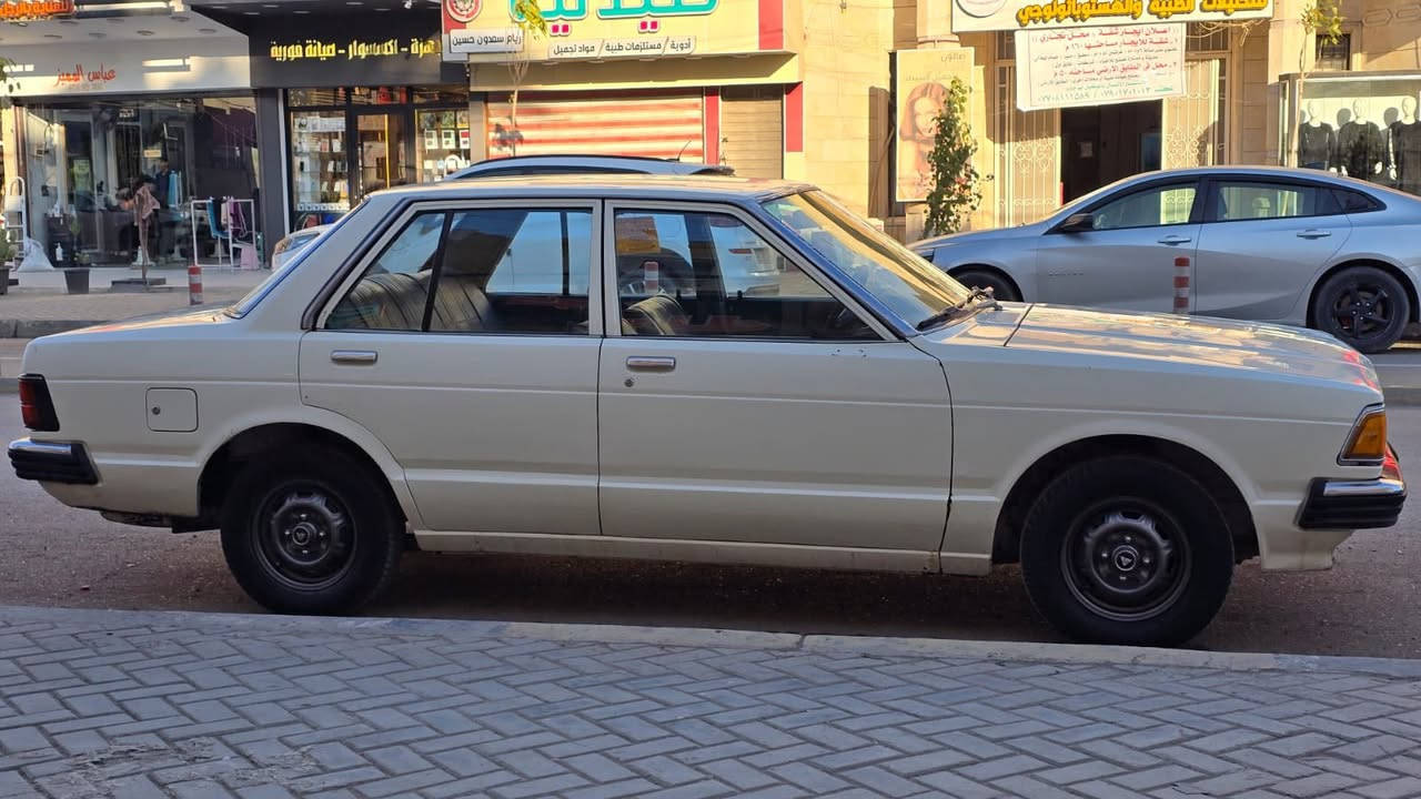 سلام عليكم عندي داتسن 1980 نيسان مصبوغه عام قبل 8 سنوات سياره جاهزه صدر تايرات كهربائيات كله شغاله جانت دلكو هسه ماكنيت تبريده مكان السياره الدوره جمعيه خير الله سعره 35 الاتصال *********** احمد ابو حيدر
