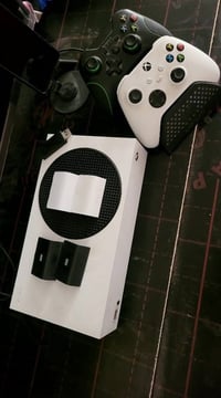 للبيع سيريس اس نظافة 99 بالمية لوك ما مستخدم هواي ابداً ويا جوستك اضاف...