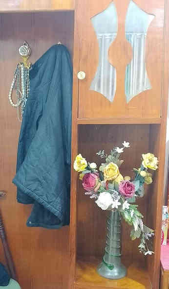 غرفة نوم مستعمله صاج سوكي شغل وسط كنتور خمس ابواب ملحق للبيع السعر 500 ألف وبيها مجال للطيبين عنوان بغداد حي العامل حي الحسين شارع البقلاوة مقابل روضه المهندس الصغير ***********
