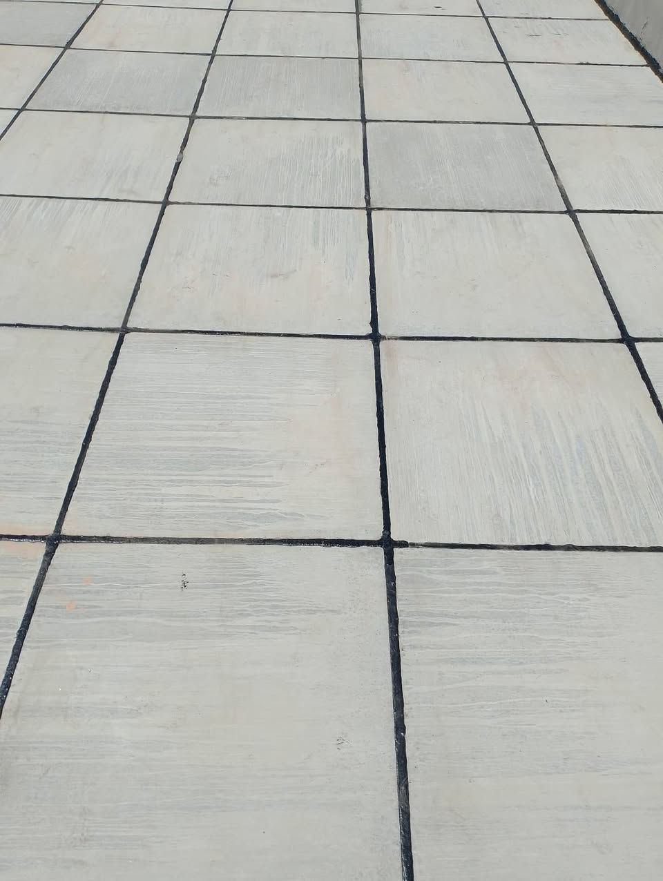 شغل هندسي مواد وعمل درجه اولى سعر مناسب رقم ***********
