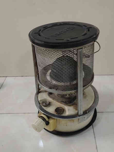 صوبه كوريا اصليه للبيع
نظافه 80% 
سعر 35 وبيه مجال مكان ميثاق. 
***********
