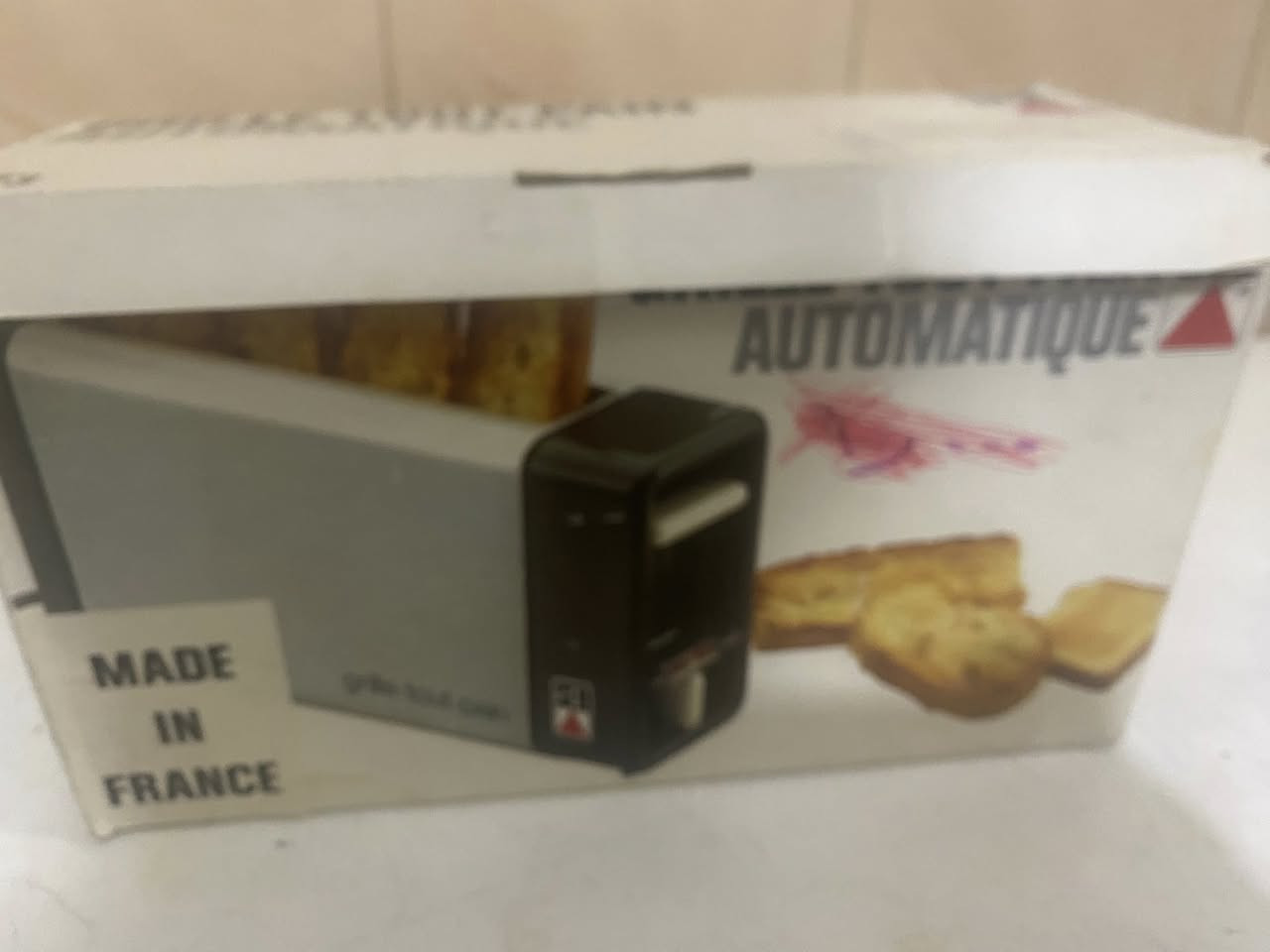 السلام عليكم غراض للبيع استفسار علىً خاص


**إذا كنت صاحب هذا الإعلان وتريد حذفه لأي سبب، رجاءا أرسل رسالة إلى الدعم الفني**