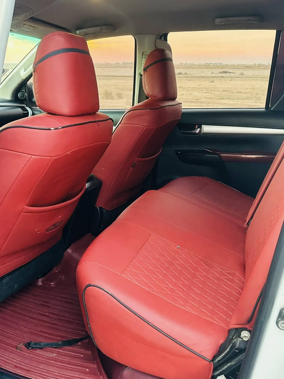 تويوتا اوربي اوربي 2017 كير عادي كفاله عامه رقم اربيل تريد تحويل وكاله بل خدمه كأزر كاز ***********سنويه 2029السعر 195ورقه وبيه مجال
