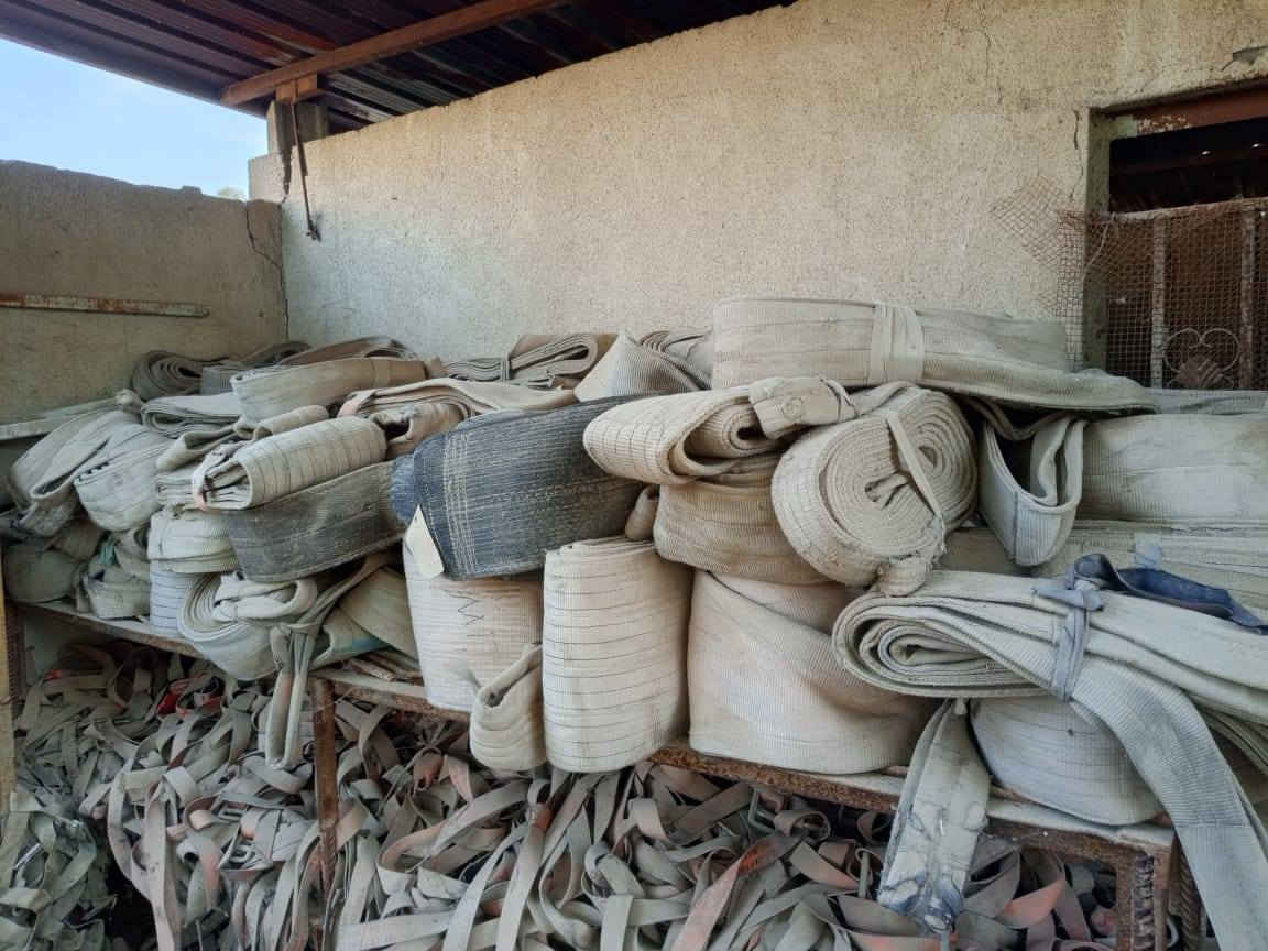 احزمه سيارات منها الحمل والكيات  وا لوريات تستخدم للسحب وشد الحمل اسعارمناسبه ***********
