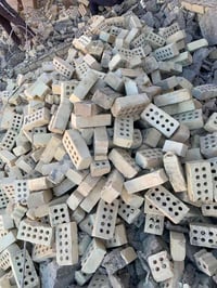 طابوق • هياكل • كميات متوفرة