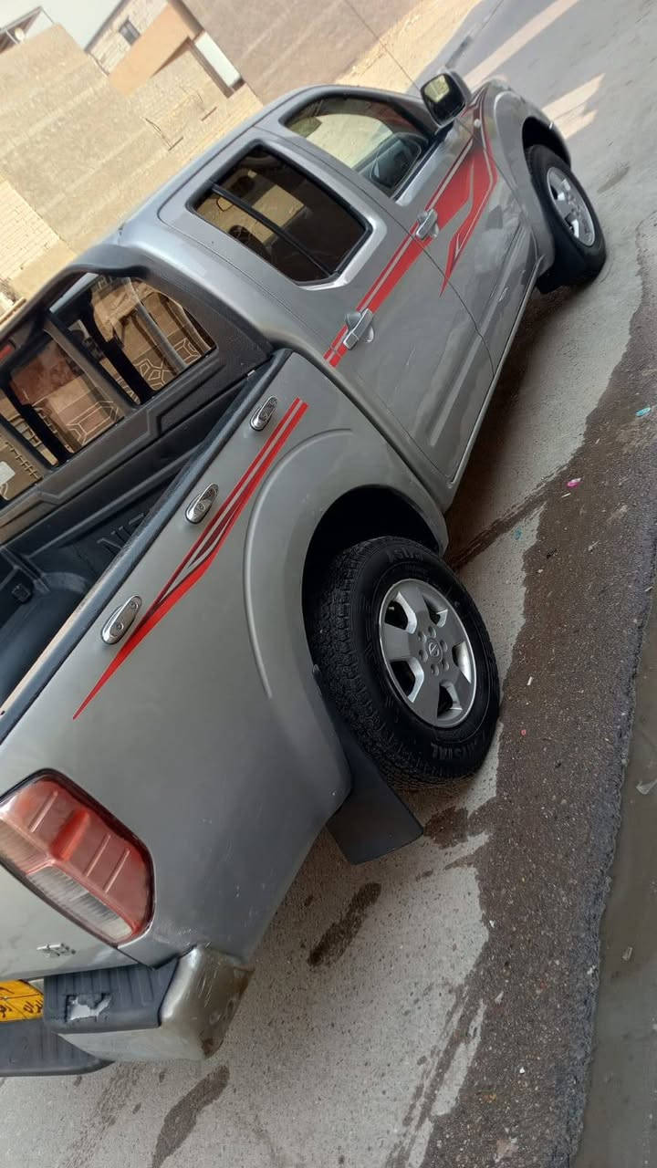 سلام وعليكم بيكم نيفاره موديل 2009 كفاله من الكص ونقل الجثه وضربه بيه مكانت صبق قليل رقم شمالي تريد وكاله تريد تحويل مكينه وكير محوره فيفيتي بل كارتون تخم تاير تبريد ثلج سعر 83وبيه مجال قليل رقم الهاتف *********** لعنوان بصره زبير حي لخطوه
