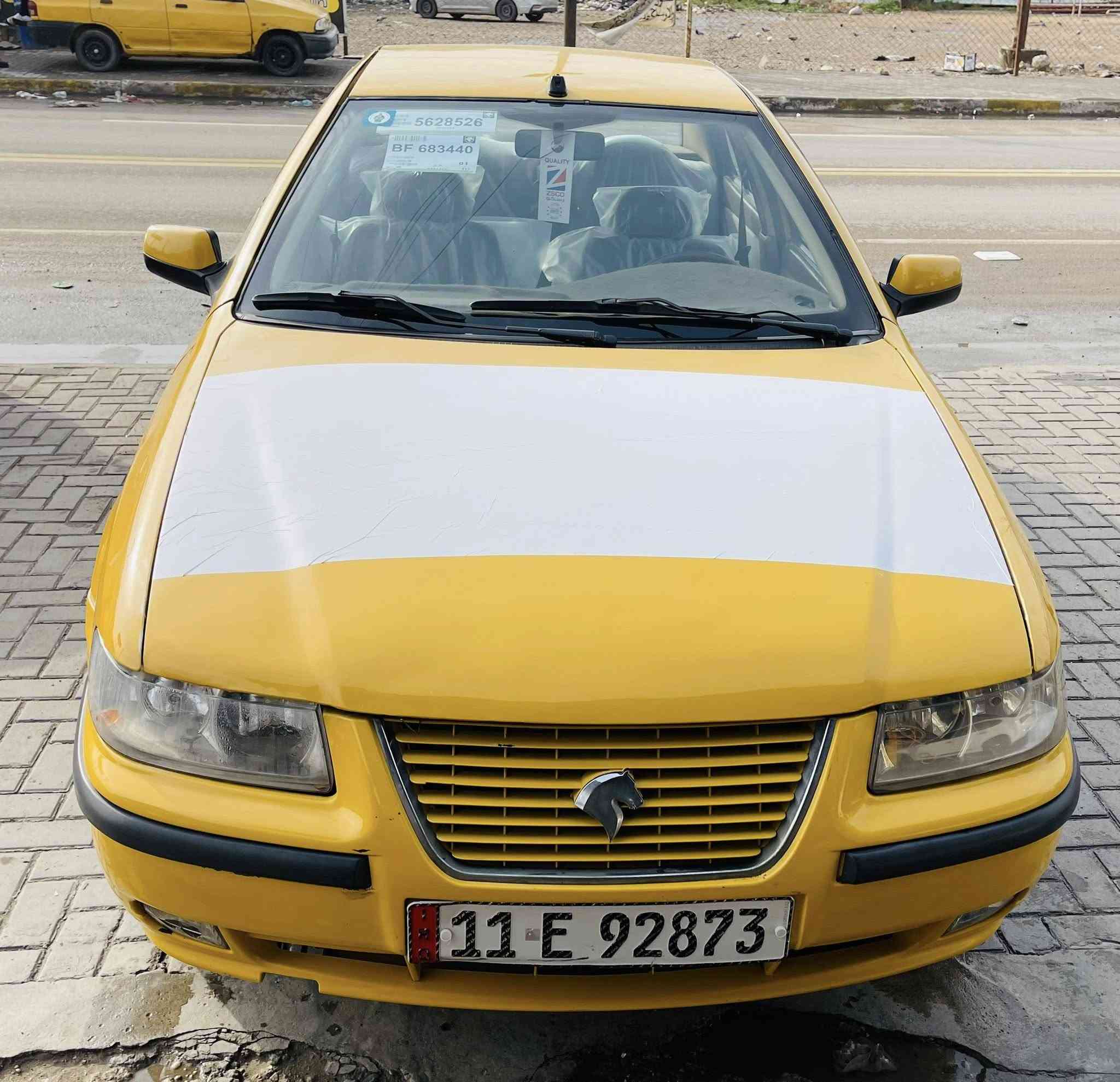 سمند موديل 13. رقم بغداد الانكليزي، سياره كفاله عامه لا ضربه لا صبغ لا تبديل لا خياسات. على وضع الشركه. كولش جديدهه برغي ما مفتوح بيهه سبير منازل. وجاهزه كبل للشارع. كير مكينه مكفولات. صدر امامي وخلفي جديد. تخم تاير جديد. تبريد ثلج. تدفئه شغاله كهربائيات كلهه شغاله. داخل جديد. سنويه لل٣٠. مشروع وطني تحويل مباشر. مصفره هيئه وغرامات. مكاني بغداد البياع الشرطه الخامسه. السعر ٤٦ وبيهه مجال. 
***********
