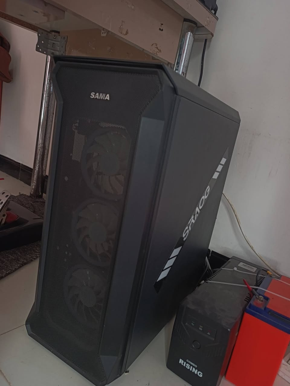 السلام عليكم 
للبيع السعر 250 مكاني بالنجف توصيل ما عندي 
Cor i5 7600
M.b h110
Ram 12 gb
Hard 120 gb SSD
500 gb hdd
RX 580 8gb 
Ps 750 watt
Case sama 4 fan rgb


**إذا كنت صاحب هذا الإعلان وتريد حذفه لأي سبب، رجاءا أرسل رسالة إلى الدعم الفني**