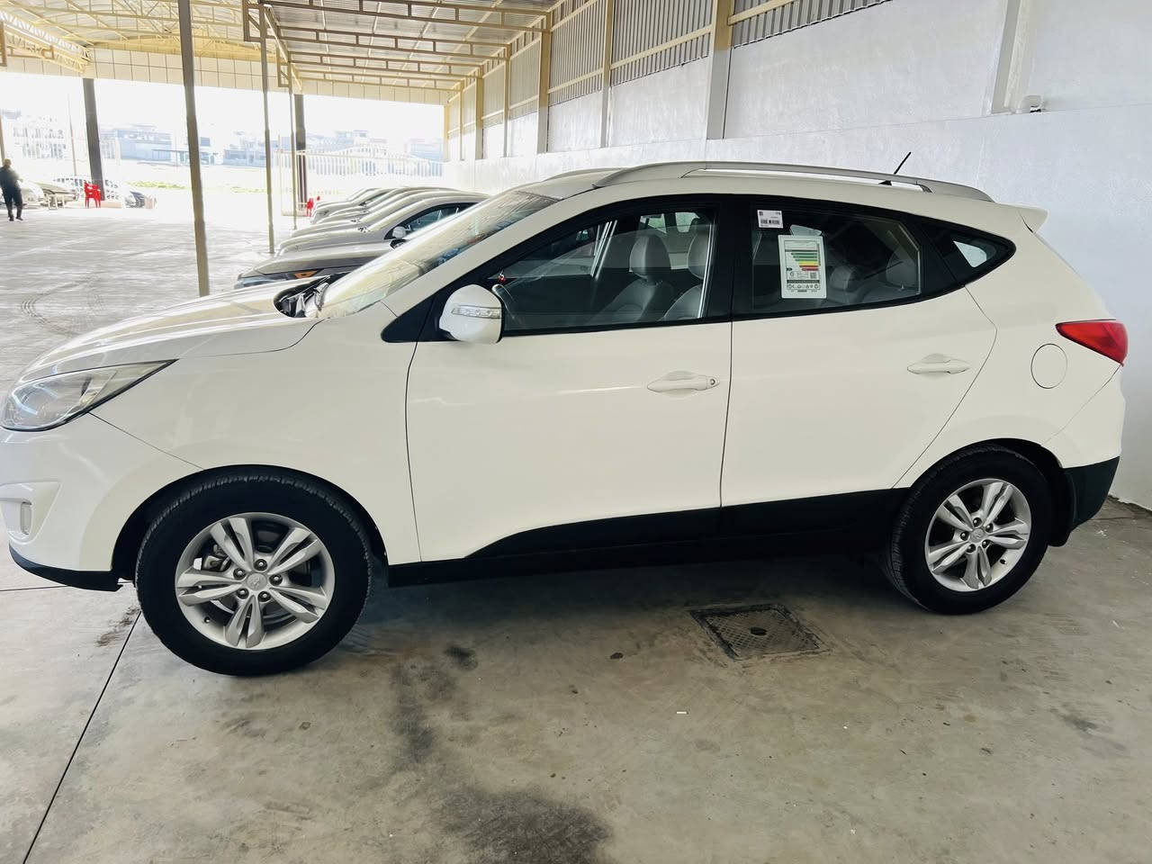 توكسون موديل 2011 كير توماتيك خليجي  رقم و سنه ويه جديد لي2026 سياره مصبوغة عام تاكية علا صفحة نفر  كدام و ورا كبس بدون دواخل بشرط  حتا ايرباگ هم بشرط تايات جديد كير ومحرك بشرط
جاهزه عنوان دهوك بردرش معرض الاصدقاء سعر 107$$ورقة و مجال قليل رقم موبايل ***********
