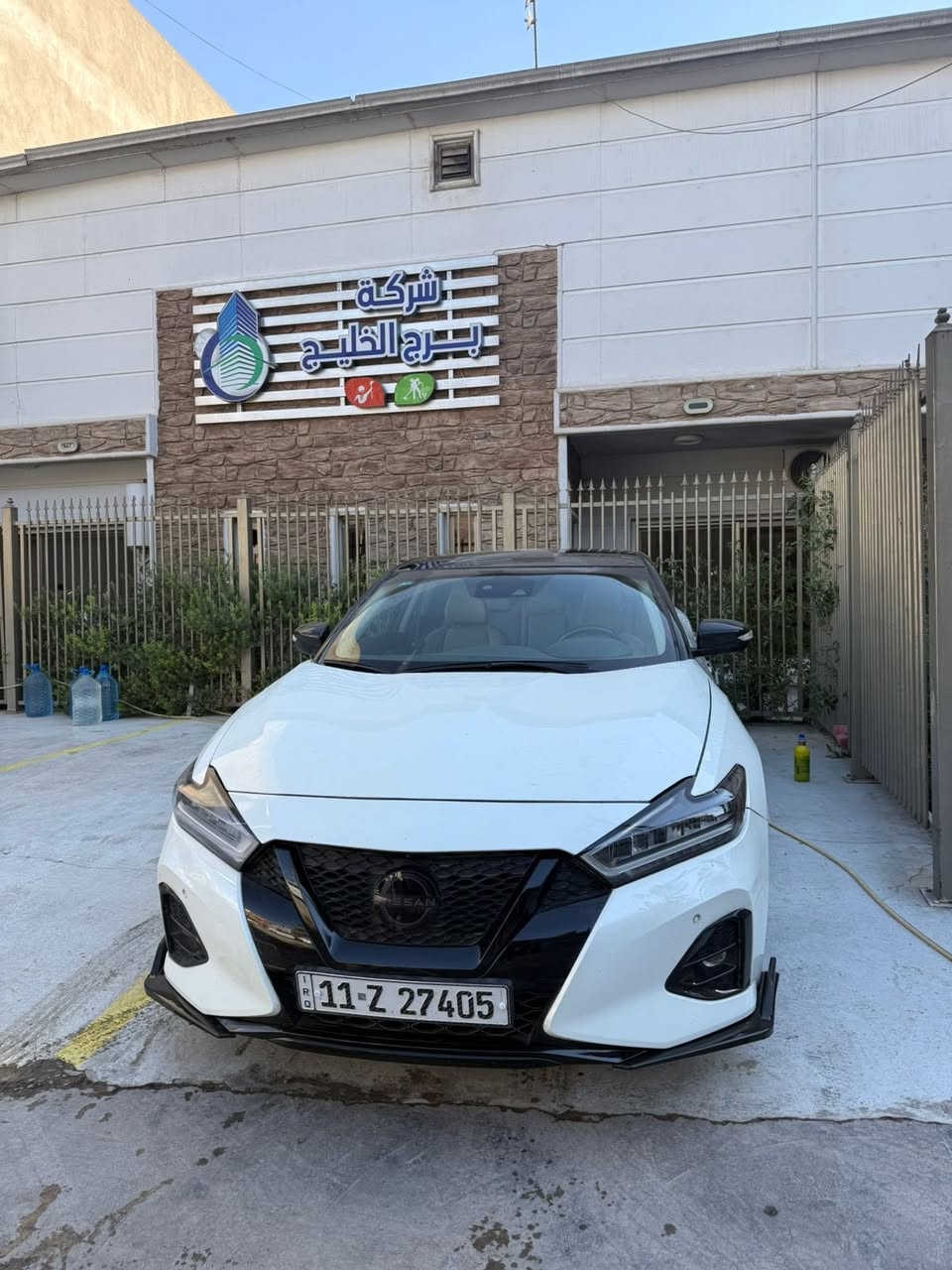 لبيع نيسان مكسيما 2023 الإصدار الاخير
فئه بلاتينيوم فول الفول
بنوراما 
بصمه 
شاشه  فول تحكم ستيرن
كشنات جلد 
كشنات ثنين كهرباء
كشنات تدفئه تبريد
برده خلفيه كهرباء
كشنات خلفيه تدفئه
حساسات امامي خلي جوانب
نقط عمياء 
كامرات امامي وخلي وجوانب 360
سستم صوت Boss
كير مكينه شرط بلادي ع وضع شركه
صدرها جديد
بدون نقص 
ماشيه تقريباً 42 Km
حادث فقط بنيد 

سعر 19500$ وبيها مجال 
 
مكاني بغداد المنصور او السيديه
***********
