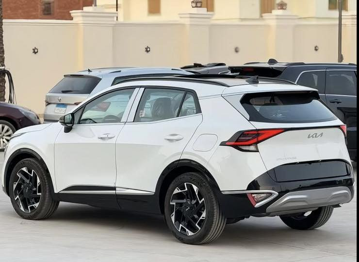 تبحث عن سيارة تجمع بين الأداء، الاقتصاد، والفخامة؟
كيا سبورتج هايبرد 2025 – الخيار الذكي لعشّاق القيادة!

✔️ هايبرد بمعنى استهلاك وقود أقل
✔️ تصميم عصري وشكل أنيق
✔️ نظام أمان ومواصفات متقدمة
✔️ قيادة سلسة ومريحة داخل المدينة

📍 بغداد – أبي غريب – شارع الزيتون

📞 للاستفسار والحجز:
***********
***********

كيا سبورتج هايبرد 2025… تجربة قيادة مختلفة 🚗💨
