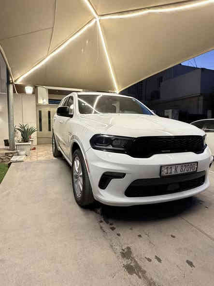 دوج دورنكو 2023 فول Gt بلاص 
معروفه مواصفاته فول الفول 
 الحادث خفيف موضح بلصور 
اللون ابيض
ماشيه 50 mi 
محرك 6 سلندر سعة 3.6 لتر 
تحديد مسار  كشنات تدفئه تبريد امامي خلفي 
تثبيت سرعة ومسافة امان 
توقف ذاتي للامان
مساعد باركنك 
حساسات امامي خلفي وجانبي 
كاميرا خلفية دوارة
ليدات نهاري
اضاءة ليد امامي خلفي 
بصمة ابواب 
سلايد روف 
كشنات رياضية تدفئة 
ميموري كشنات 
ستيرن رياضي وبي تدفئة
شاشة كبيرة كار بلي
ماسحات اتوتو مطرية
رادار جانبي نقطة عمياء
تبريد ٣قطع 
السيارة حداديه تايرات ادامه كامله جاهزه 
مكان السيارة بغداد 
السعر 345 وبيه مجال للشراي 
للاستفسار ***********
