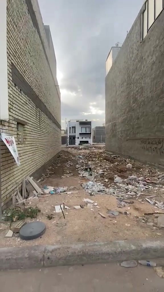 قطعة أرض للبيع زراعية بالدورة، الموقع: حي دجلة، گرارة، شارع 25.
المساحة: 100 متر، الواجهة 6.5 متر، النزال 16 متر.

السعر: 85 مليون دينار عراقي.

للإستفسار التواصل خاص أو عبر الواتسآپ:

***********
