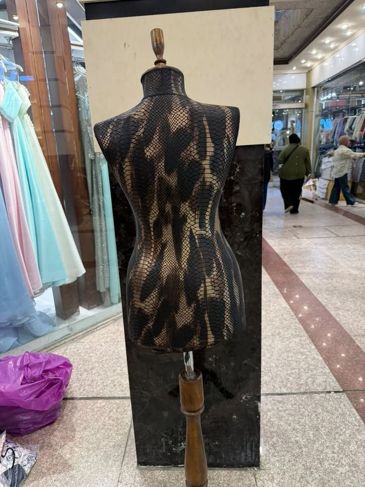 ٢٥ الف مع التوصيل داخل بغداد فقط
***********
