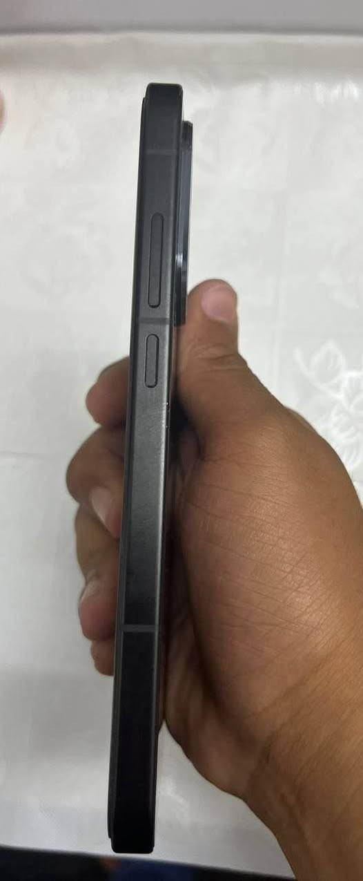 🔥 Poco F7 - 512GB / 12GB RAM 🔥
مۆبایلێکی بەهێز و مۆدێرن بۆ ئەوانەی خێرایی و کوالیتییان پێویستە.
✅ زاکیرەی 512GB
✅ RAM 12GB
✅ گونجاو بۆ یاری و ئەپە قورسەکان
✅ باتری بەهێز و خاوەن خزمەتگوزاریی درێژخایەن
✅ کامێرای جوان
✅ شاشەی کوالیتی بەرز

📱 مۆبایلەکە زۆر پاک و زەمانی شەریکەی ماوە
نرخی ٥٨٠ هەزار گەیاندن هەیە ناونیشان هەولێر قەڵاتی نوێ
مۆبایلی هاوکار ژمارە مۆبایل ***********📱 أربيل, العراق
