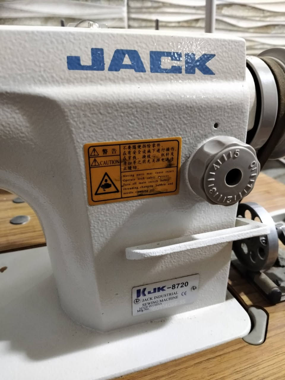 زۆر بی کیشه یه
له سلیمانیم ***********
