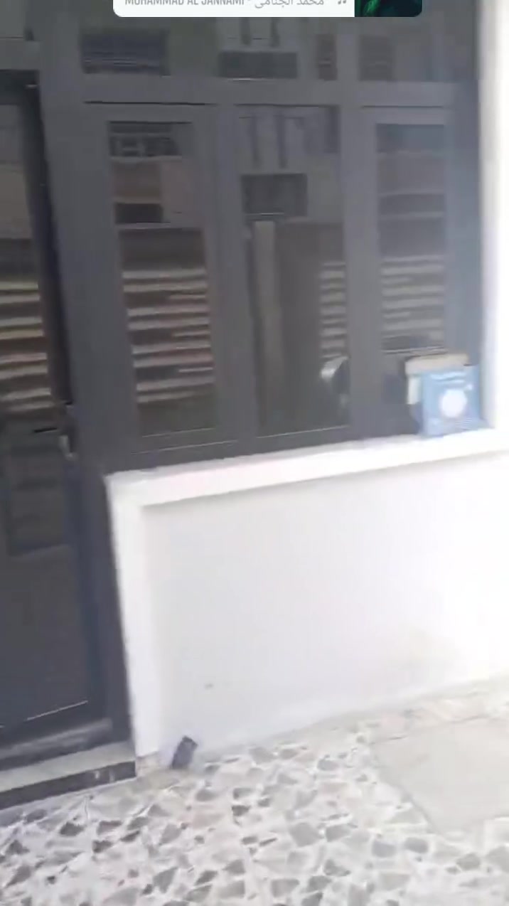 بيت ١٠٠ متر ٣ غرف نوم بسعر مناسب جدا ٧٨ وبي مجال
يحتوي على ٣ غرف نوم صاله ومطبخ وخدمات وحولي طابو زراعي سند 25 منطقه الدوانم قرب الشرطة الخامسه لاستفسار اتصل *********** ابو دموع مكتب حميد متاح واتساب
