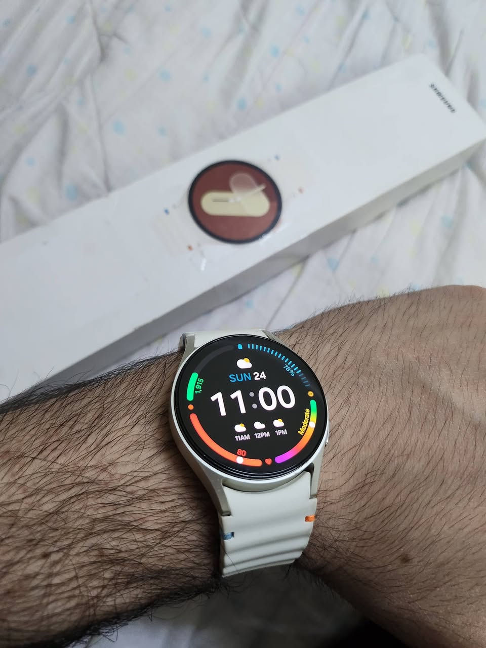 galaxy watch 7 40mm
نظيف ١٠٠٪ علبة كاملة مقاس ٤٠ مم
 خدمة التوصيل متوفرة


**إذا كنت صاحب هذا الإعلان وتريد حذفه لأي سبب، رجاءا أرسل رسالة إلى الدعم الفني**