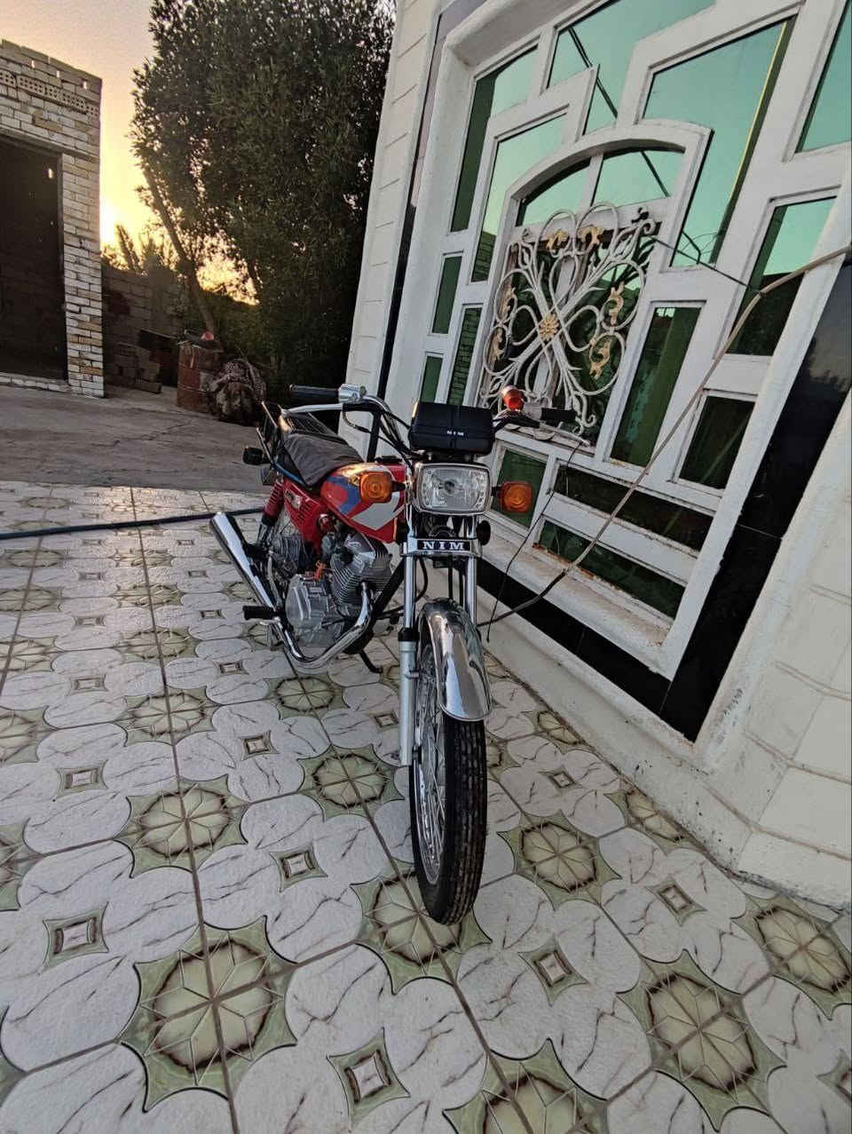 سلام عليكم نامه امتياز باب اول 2025 دراجة جديد صارله شهرين طالعه من الوكيل مكفول من كلشي سعر 650وبيه مجال مكان بابل الكفل رقمي ***********
