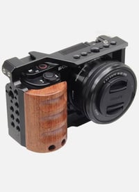 كاميرات • متوفر