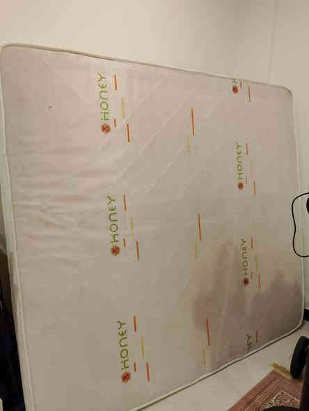 اسفنج نوعية زينة جديد مستخدم قليل
السعر 60 وبي مجال بصيط الشراي يعلق او يراسل خاص ***********
