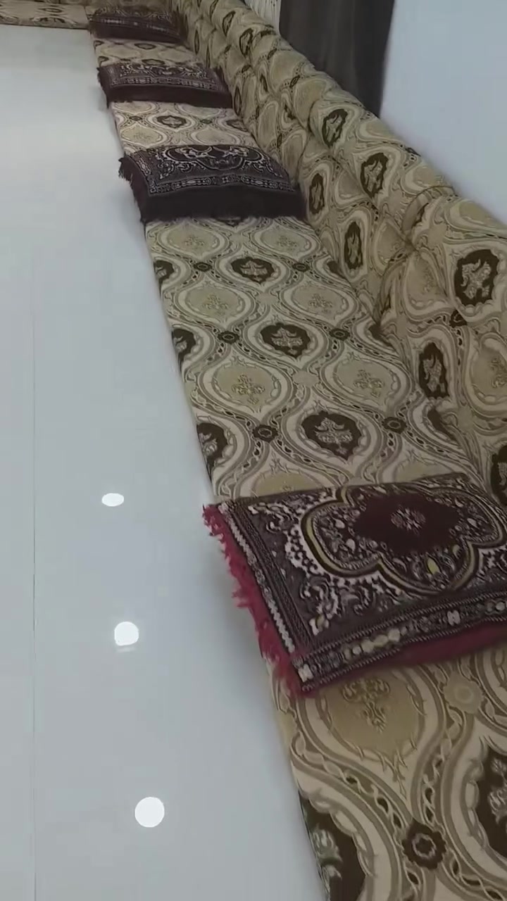 جلسه كويتي للبيع ١٧متر مع ٤تكيات السعر ٣٥٠ نضيفه


**إذا كنت صاحب هذا الإعلان وتريد حذفه لأي سبب، رجاءا أرسل رسالة إلى الدعم الفني**