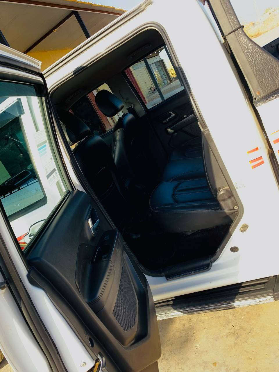 سلام عليكم خوان كريت ويل موديل 2023 بيع أو مراوس حسب القناعه سياره مبدل بيه جاملغين وبنيد فقط سعره 115 وباقيه تفاصيل عل خاص


**إذا كنت صاحب هذا الإعلان وتريد حذفه لأي سبب، رجاءا أرسل رسالة إلى الدعم الفني**