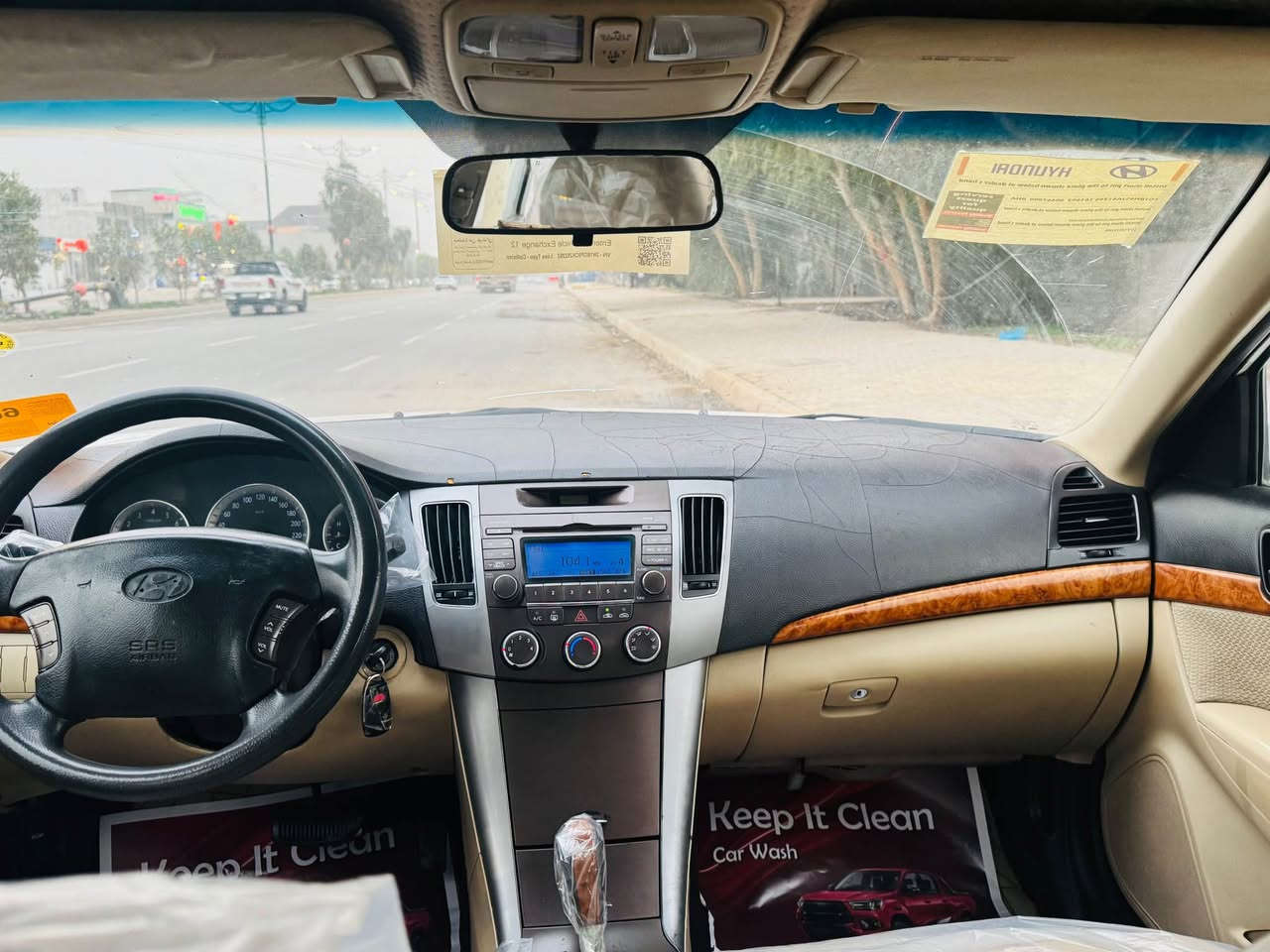 السلام عليكم سوناتا 2011 خليجي 
فول مواصفات فتحه تحكم ستيرن اشاير مرئي 
مكينه 2400 دوش بسمي تحويل مباشر. 
السياره جاهزه من كلشي. مصبوغه عام بدون دواخل. 
السعر. 94 وبيها مجال. العنوان بغداد تقاطع النهروان  للستفسار ***********/*********** المدائن, بابل
