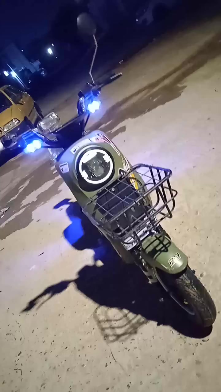 شباب دراجة ار9 نضيفة بيهة5بطايات مستعجل السعر 300قفل قفل


**إذا كنت صاحب هذا الإعلان وتريد حذفه لأي سبب، رجاءا أرسل رسالة إلى الدعم الفني**