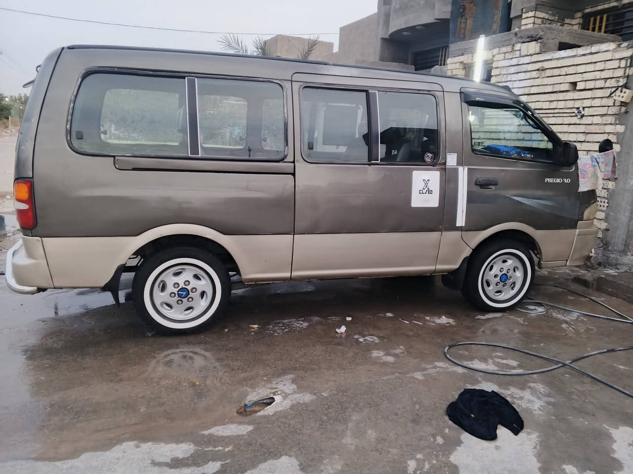 سلام عليكم  كيه بريجو موديل 2000سياره جاهزه مانقصه كلشي سياره بلديه بس ريع مال باب سليت مصبوق فقط كير كسن جدد محرك بي بخار بدون تنقيص  سياره بسمي تحويل مباشر شواصي مامي جدد لخلفي مصلحات صدر جديد ***********سعر 100بيه مجال بصيط مكان لحصوه مال ابوغريب
