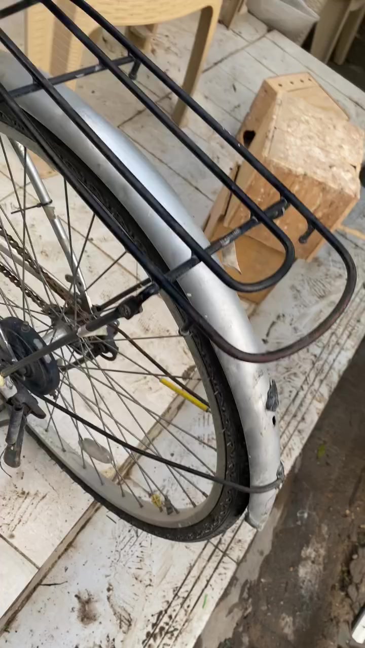 بايسكل بناتي اصلي ياباني نظيف الموقع شارع فلسطين شارع مسرح الخيمة للاستفسار ***********
