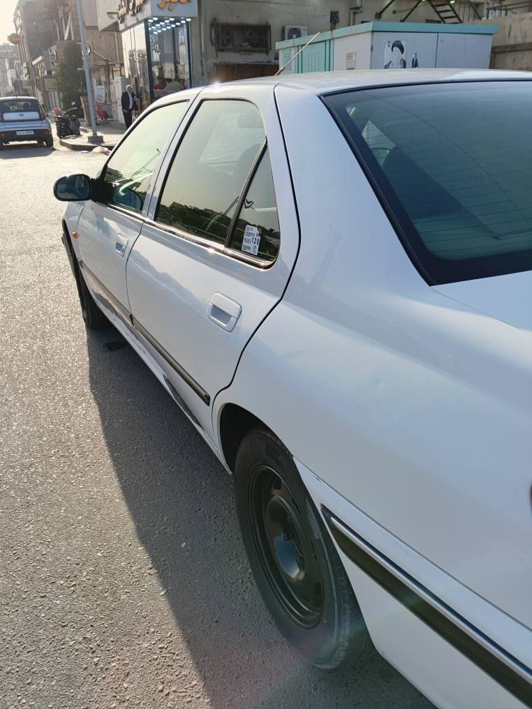 السلام عليكم 
بيجو 406فرنسي 

السياره بلاديه وكلشي شغال بيه حسب الصول 

سياره مديل 2001   

محرك 2000وارد اليابان اصل قبل شهر بدلته على ايدي السياره كلشي بيه جديد كامله عينه وصينيه جدد بلاد كلشي جديد وبلاد 

السياره مشروع وطني السنويه بشهر ال6تنتهي 

ضربته مشر عليه بل ازرك خفيفه  وما مثره على السياره 

السعر 55وبيه مجاال 
عنوان السياره بصره 
‏‪***********‬‏ البصرة, العراق
