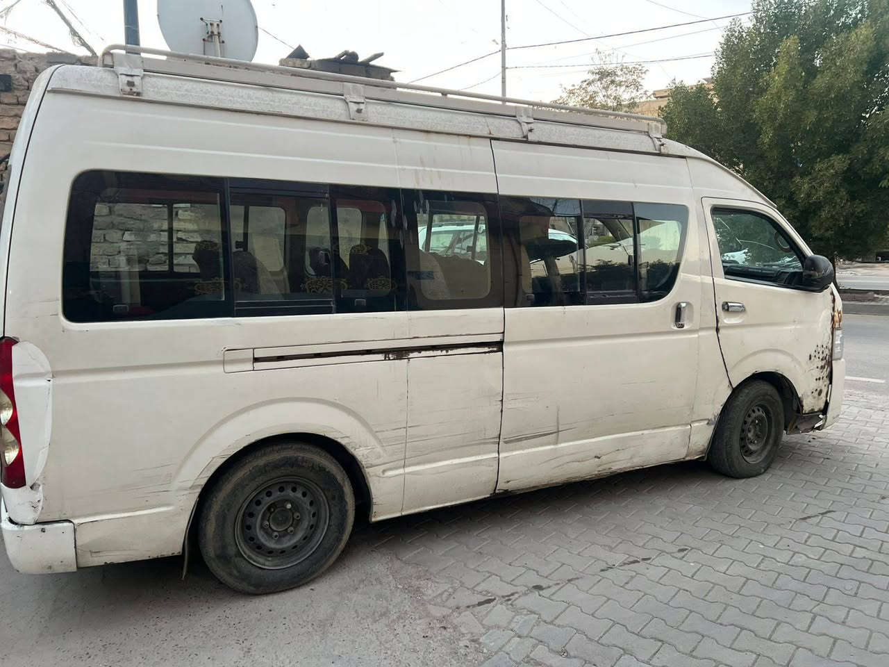 السلام عليكم جيلوجي للبيع عاطله بيها كهربائيات السعر 60 وبيها مجال السياره مصفره هيئه غرامات تحويل ثاني يوم محرك جمره اكسل كير مكفوللات موديل 2010 السياره أحله من الصوره العنوان بغداد الحريه اني مكلف بل النشر اتصال عله الرقم صاحبها ***********
