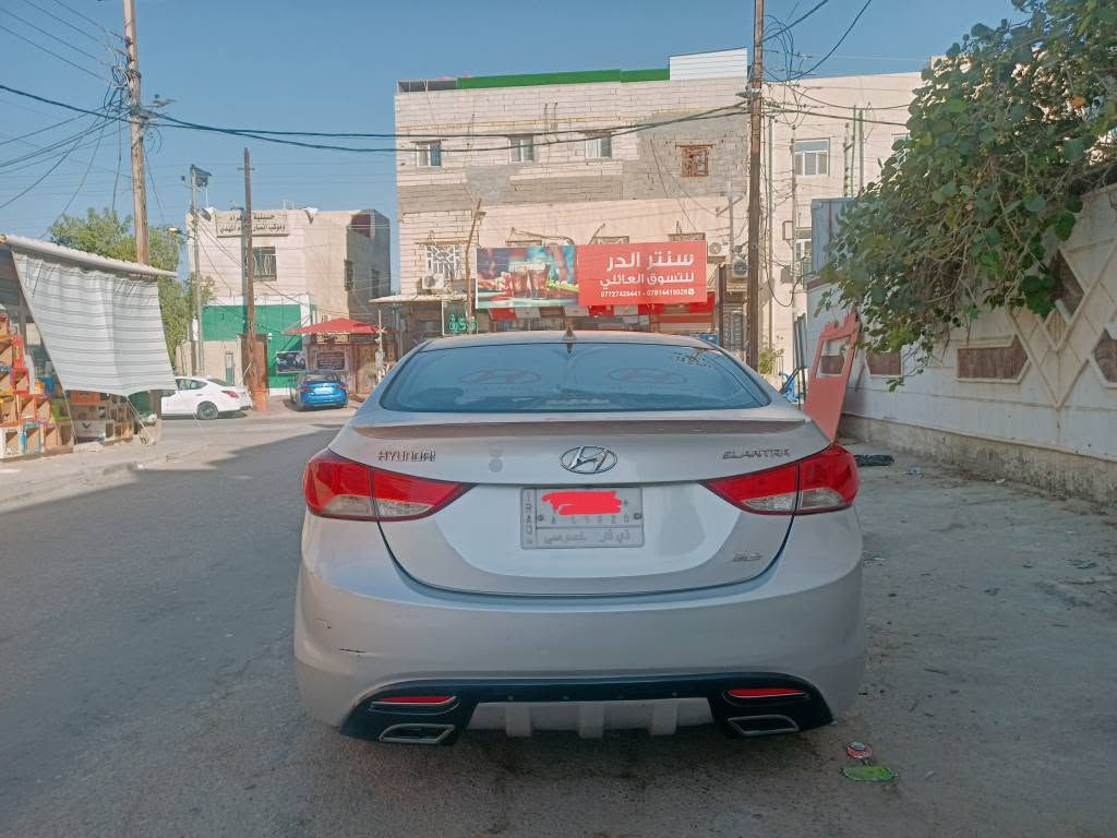 النترة مديل 2014 خليجي لون رصاصي مكينه 1800 دوش ما مفتوحه تبريد تدفئه كهربائيات كلها شغاله تخم تاير 
رقم ذي قار بسمي تحويل بصره السعر 105 وبيها مجال  رقم الهاتف *********** البصرة, العراق
