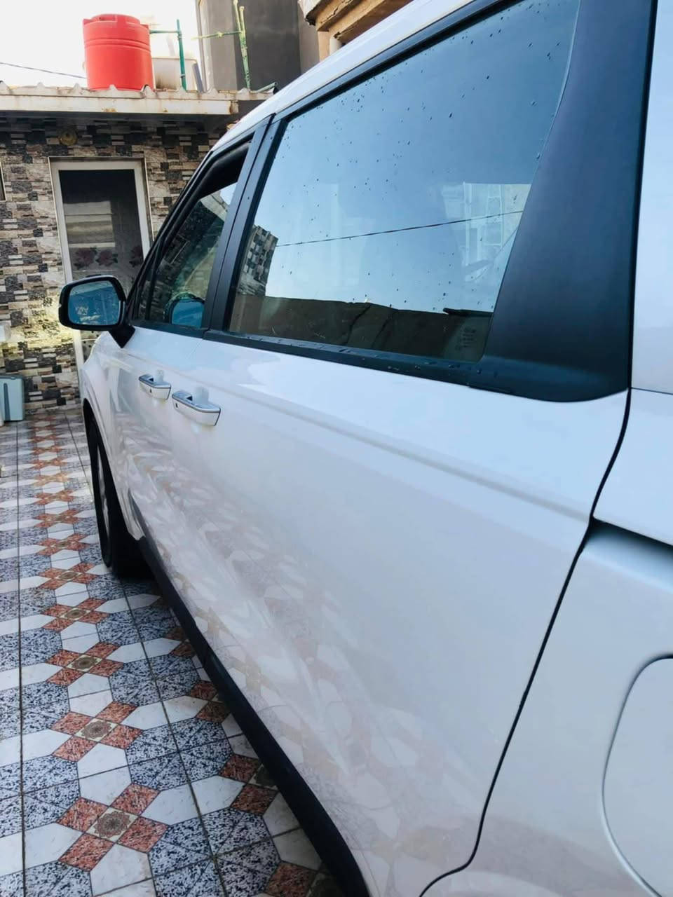 #مكلف_بالنشر
سلام عليكم 
للبيع كيا سيدونا 
وارد امريكي موديل 2023
 فول مواصفات 
مكينه خطين غاز وبانزين من الشركة 
رقم بغداد 
الضربه موضحه بالصوره 
تحويل مباشر ثاني يوم 
السياره ماشيه 21 الف ميل 

الشراي يتصل.    ***********
