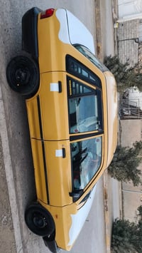 سايبا موديل 2009 سنه وي پلاستيك به شرتي حاسيبه و ئه وليات بيتاقه ي بنز...