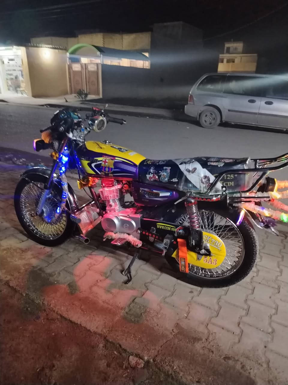 سلام عليكم اللبيع تايكر موديل 25 كفاله عامه سعر 750 وبي مجال قليل عنواني بغداد رقم واتساب *********** دراجه مفوله الاخيرر 🤍
