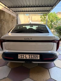 كيا k4 خليجي محرك 2000 سيارة نص مواصفات سايد بريك بصمة قطعتين تبريد مر...
